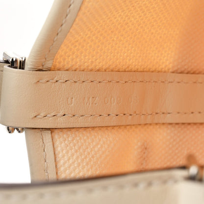 Nata leather trim and stitching detail with metal zipper hardware